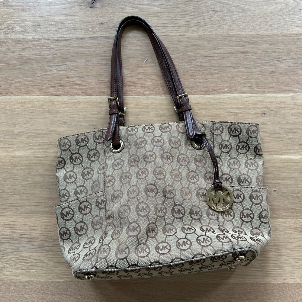 Michael Kor’s Medium Tote